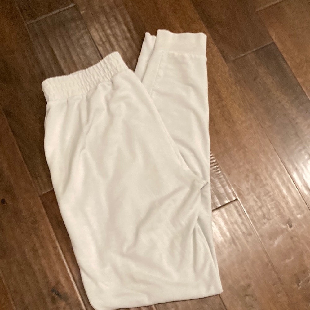 Alo Yoga pants